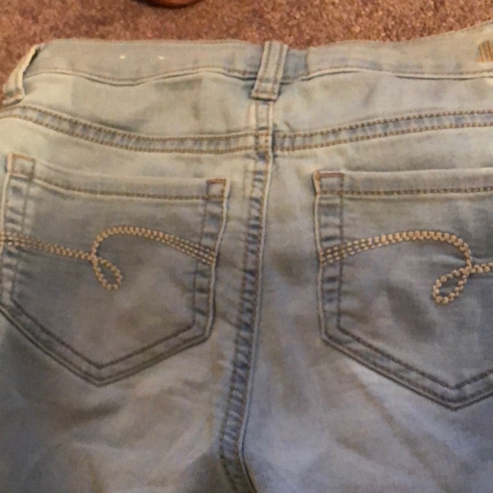 Ripped Jeans - Picture 4 of 4
